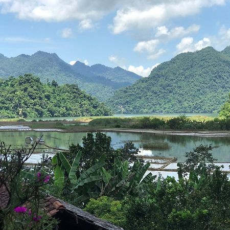Hoang Quan Homestay Ba Be Buitenkant foto