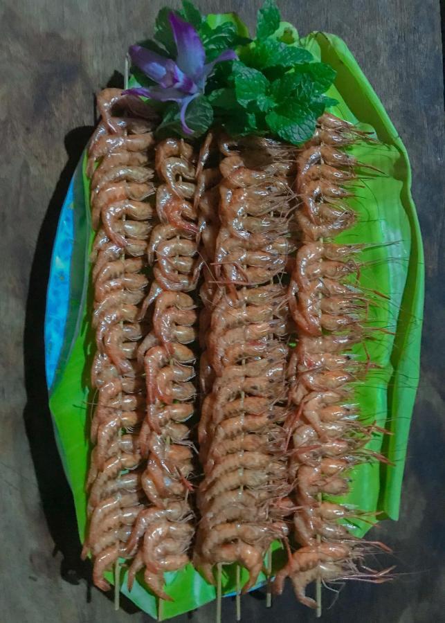 Hoang Quan Homestay Ba Be Buitenkant foto