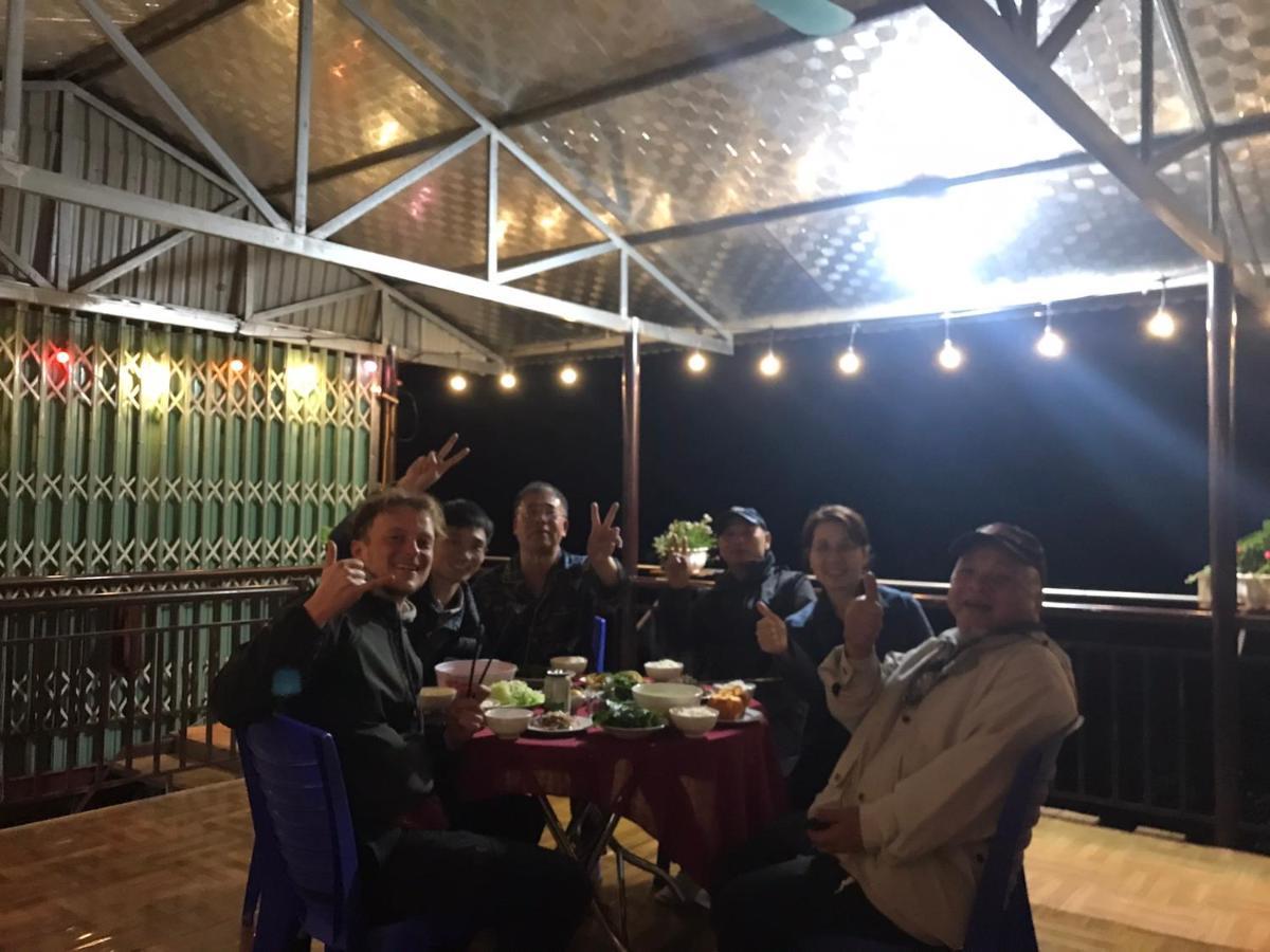 Hoang Quan Homestay Ba Be Buitenkant foto